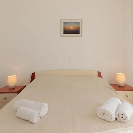 Apartamento Irena-1 By Interhome Privlaka (Zadar)