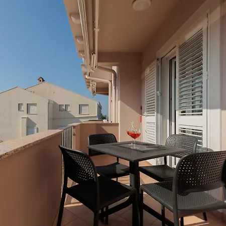 Apartamento Irena-1 By Interhome Privlaka (Zadar)